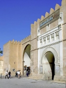 sfax;medina;rempart;porte;enceinte;architecture-musulmane
