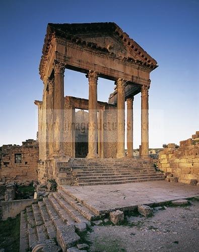 architecture antique;antiquite;romain;dougga;temple;capitole