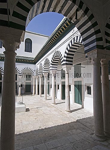 architecture musulmane;Palais;tunis;medina;Mdersa