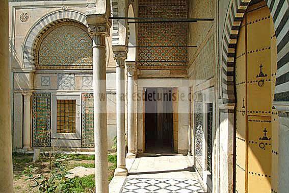 architecture;musulmane;medina;Palais;patio;tunis;