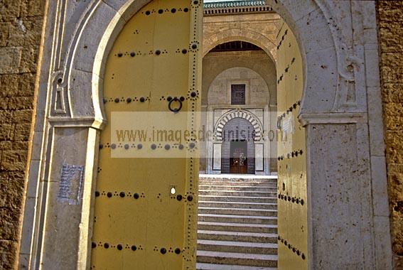 architecture;musulmane;MosquŽe;medina;porte;tunis;