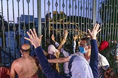 Ghannouchi interdit par l'armée d'entrer à l'ARP en sit-in avec ses partisans