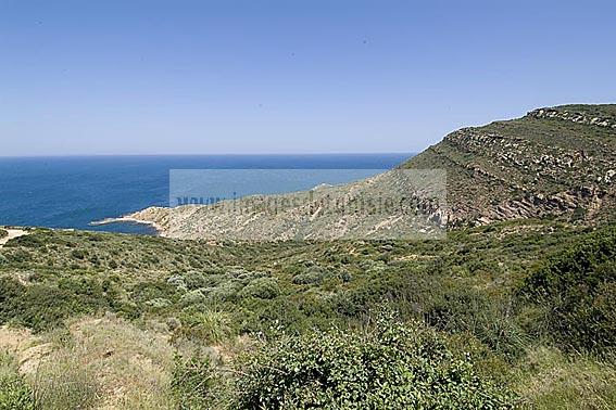 korbous;cap;bon;thermalisme;plage;mer;balneaire;montagne;