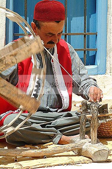 jerba;ile;djerba;explore;djerba;tourisme;Muse;musee;artisan;artisanat;tissage;architecture;musulmane;atelier;