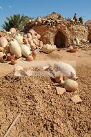 djerba;guellala;ile;jerba;art;artisan;artisanat;sechage;four;jarre;poterie;potier;tradition;