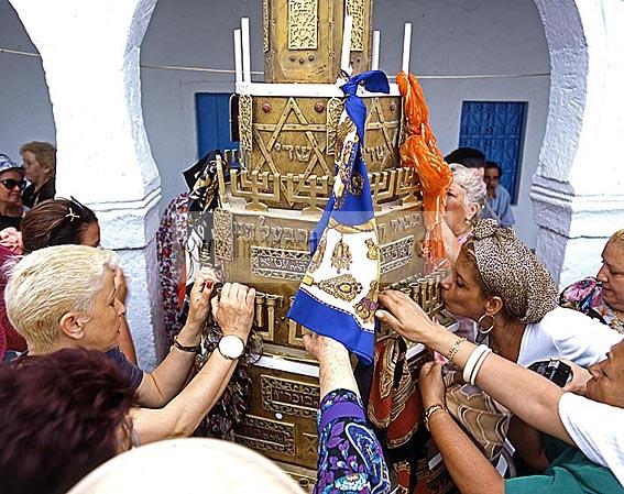 djerba;erriadh;ghriba;ile;jerba;architecture juive;juif;religion;pelerinage;synagogue