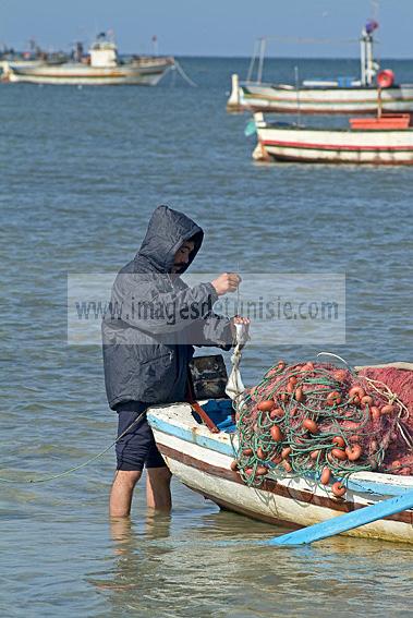 mellita;jerba;ile;djerba;barque;peche;pecherie;pecheur;bateau;