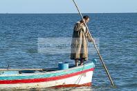 mellita;jerba;ile;djerba;barque;peche;pecherie;pecheur;bateau;