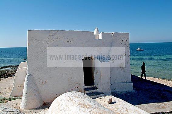 djerba;ile;jerba;sidi;jemmour;architecture;musulmane;islam;Mosquee;Mosque;mer;religion;