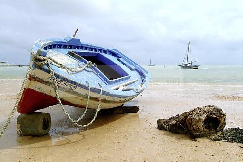 balneaire;barque;bateau;mer;peche;pecheur;plage