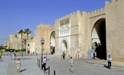 sfax;medina;rempart;porte;enceinte;architecture-musulmane