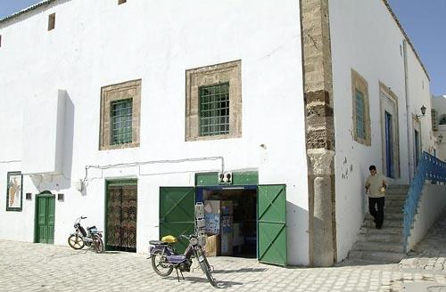 bizerte;architecture musulmane;faÃ§ade;Mosquee