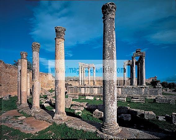 architecture;antique;antiquite;romain;dougga;temple;caelestis;