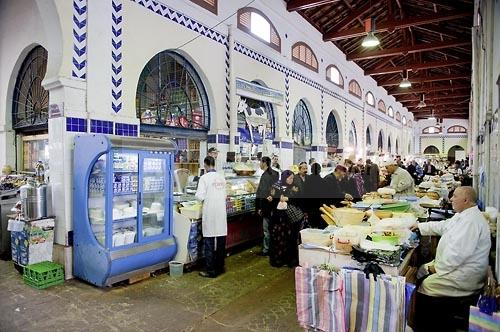 marchÃ©;lÃ©gumes;poissons;marchÃ© central;fromages;olives;vendeur
