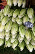 marché;légumes;poissons;marché-central;fromages;olives;vendeur