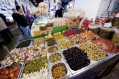 marché;légumes;poissons;marché-central;fromages;olives;vendeur