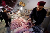 marché;légumes;poissons;marché-central;fromages;olives;vendeur