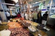 marché;légumes;poissons;marché-central;fromages;olives;vendeur