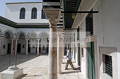 architecture musulmane;Palais;tunis;medina;Mdersa