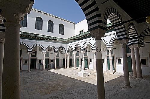 architecture musulmane;Palais;tunis;medina;Mdersa