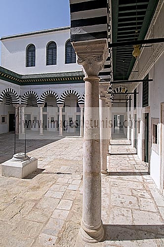 architecture musulmane;Palais;tunis;medina;Mdersa