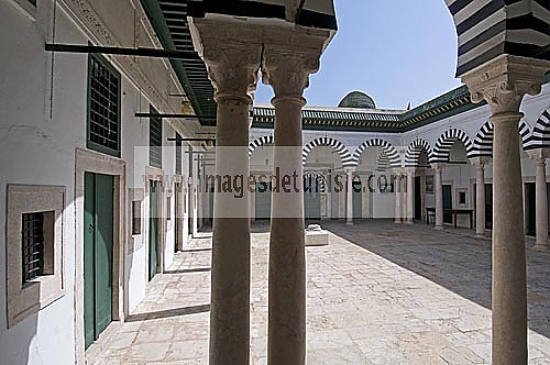 architecture musulmane;Palais;tunis;medina;Mdersa