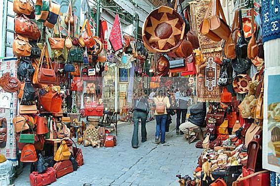 shopping;tunis;souk;el;trouk;souk;medina;artisanat;architecture;musulmane;