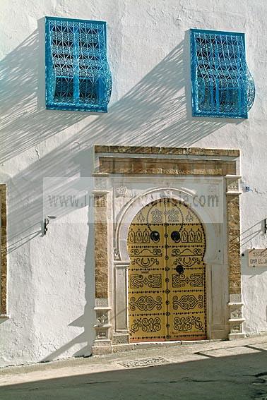 architecture;musulmane;medina;porte;tunis;dar;faade;fenetre;Palais;moucharabieh;
