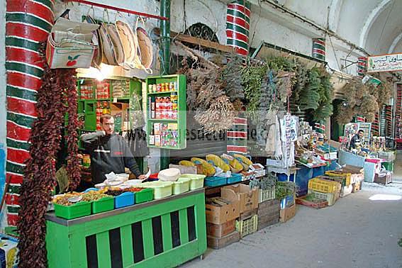 artisanat;medina;plantes;mdicinales;shopping;souk;tradition;tunis;