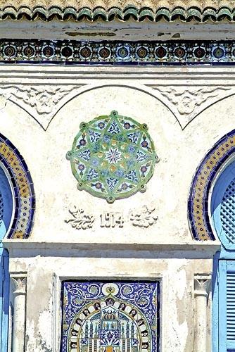 la goulette;architecture coloniale;arabisant;faÃ§ade;immeuble