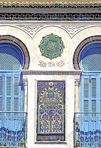 la goulette;architecture coloniale;arabisant;façade;immeuble