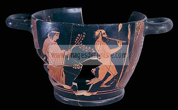 bardo;musee;vase;skyphos;punique;terre cuite;antiquite