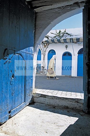 djerba;houmt;souk;ile;jerba;architecture;musulmane;caravanserail;foundouk;