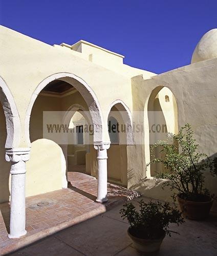 djerba;erriadh;ghriba;ile;jerba;artisanat;decoration;hotel;art