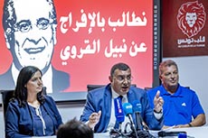 Confrence presse pour Karoui