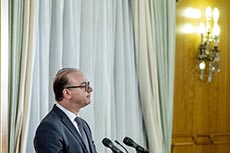 Confrence de presse de Fakhfakh