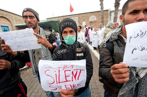 27 janvier : 5ème jour de la Caravane de la Libération, les habitants du sud ouest bravent le froid de la nuit et la pluie pour une seule revendication celle la démission du gouvernement.