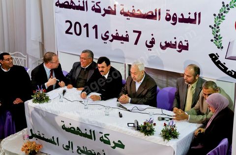 7 février : Conférence de presse du parti religieux Annadha pour la presentation par Rached Ghannouchi des nouveaux memebres du bureau du conseil du parti élu le 6 février