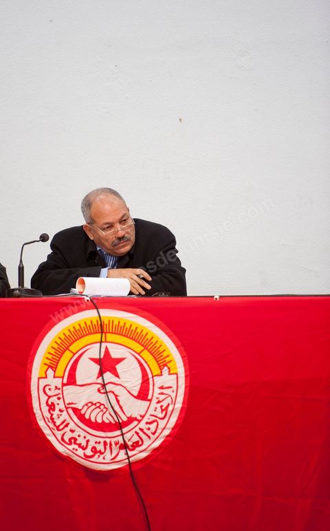 12 mars 2011 : Réunion de la commission administrative du syndicat national de l'Enseignement Secondaire, présidée par M. Mouldi Jendoubi. Au coeur de l'UGTT (Union Générale Tunisienne du Travail), siège historique de la Place Mohamed Ali à Tunis.
