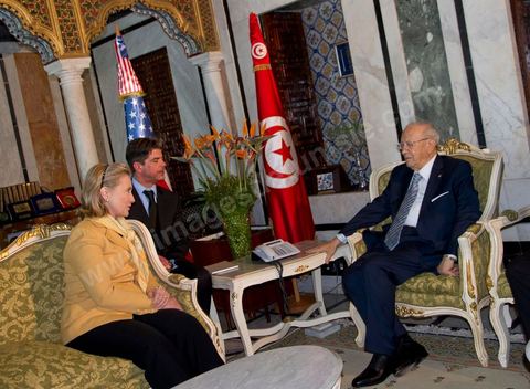 Visite de Mme Hilary Clinton Secrétaire d'Etat américain, au premier ministère à Tunis. Rencontre avec le Premier Ministre tunisiens M. Béji Caïd Essebsi.  