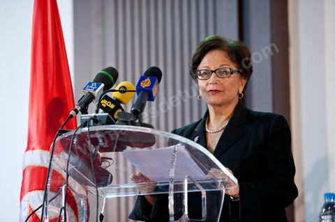 Mme Souhayr Belhassen, présidente de la FIDH au Séminaire organisé en Tunisie par la FIDH, Fédération Internationnale des ligues des Droits de l'Homme, sur la transition démocratique en Tunisie. les 17 au 19 mars 2011.