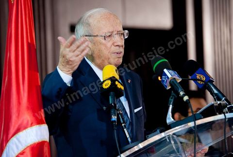 M. Béji Caïd Essebsi, premier Ministre tunisien du gouvernement de Transition au Séminaire organisé en Tunisie par la FIDH, Fédération Internationnale des ligues des Droits de l'Homme, sur la transition démocratique en Tunisie. les 17 au 19 mars 2011.