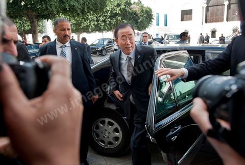 22 mars : M. Ban Ki-moon au Premier Ministère avec M. Beji Caïd Essebsi, Premier Ministre du gouvernement de transition, lors de la visite de Ban Ki-moon, Secrétaire Général des Nations Unies, en Tunisie