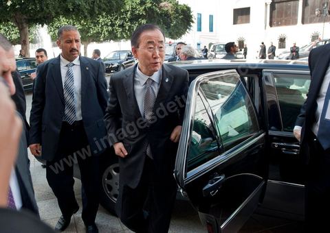 22 mars : M. Ban Ki-moon au Premier Ministère avec M. Beji Caïd Essebsi, Premier Ministre du gouvernement de transition, lors de la visite de Ban Ki-moon, Secrétaire Général des Nations Unies, en Tunisie