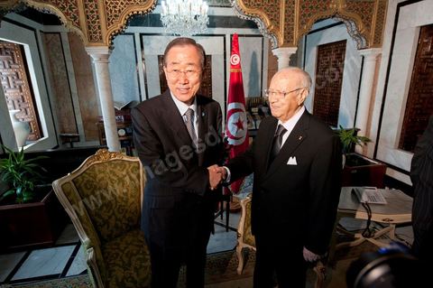 22 mars : M. Ban Ki-moon au Premier Ministère avec M. Beji Caïd Essebsi, Premier Ministre du gouvernement de transition, lors de la visite de Ban Ki-moon, Secrétaire Général des Nations Unies, en Tunisie