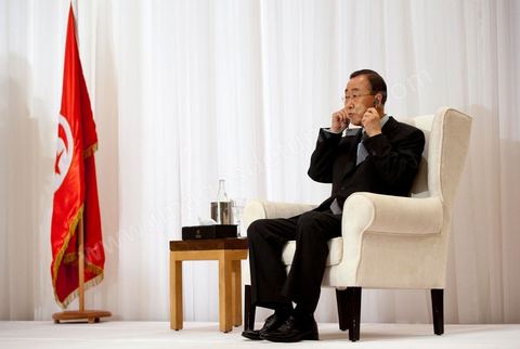 22 mars : M. Ban Ki-moon rencontre des personnalités, et jeunes de la société civile tunisienne, lors de la visite de Ban Ki-moon, Secrétaire Général des Nations Unies, en Tunisie