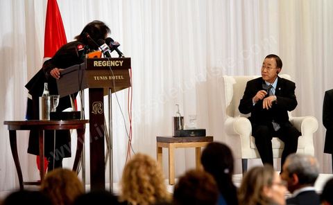 22 mars : M. Ban Ki-moon rencontre des personnalités, et jeunes de la société civile tunisienne, lors de la visite de Ban Ki-moon, Secrétaire Général des Nations Unies, en Tunisie