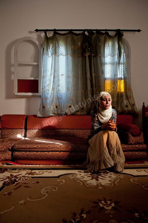 18 mai 2011 : rencontre à Meknassy au domicile de ses parents avec Fadia Hamdi, la policière municipale qui a confisqué les fruits etlégumes et la balance de Mohamed Bouazizi le 17 décembre 2010 et qui a été emprissonée 4 mois sur l'accusation d'avoir giflé Mohamed Bouazizi, elle fera en prison une grève de la faim de 1 mois avnt d'être innocenté et libérée le 17 avril 2011.