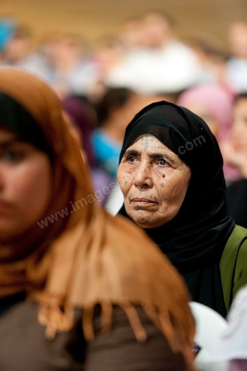 13 août 2011 : Commération par le parti Ennahda de la Fête de la Femme et du Code du Statut personnel tunisien au Palais des Congrés de Tunis, avec discours de Farida Laabidi, militante, de Rached Ghannouchi, fondateur et chef du parti Ennahda, ainsi que Psycho-M, rappeur fortement engagé dans ses propos islamistes. Rached Ghannouchi annonce la volonté de ne pas inscrire la polygamie dasn la prochaine élection, la Tunisie n'ayant pas les moyens pour cela ...