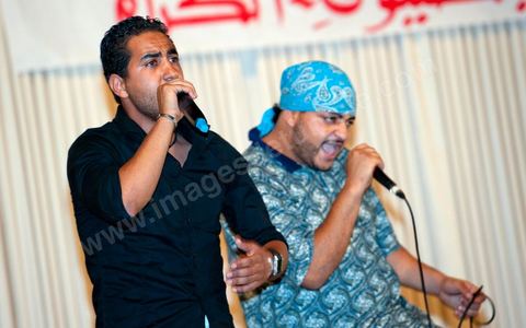 13 août 2011 : Le Rappeur très controversé et aux propos islamistes Pscho-M à la Commération par le parti Ennahda de la Fête de la Femme et du Code du Statut personnel tunisien au Palais des Congrés de Tunis, avec discours de Farida Laabidi, militante, de Rached Ghannouchi, fondateur et chef du parti Ennahda, ainsi que Psycho-M, rappeur fortement engagé dans ses propos islamistes. Rached Ghannouchi annonce la volonté de ne pas inscrire la polygamie dasn la prochaine élection, la Tunisie n'ayant pas les moyens pour cela ...